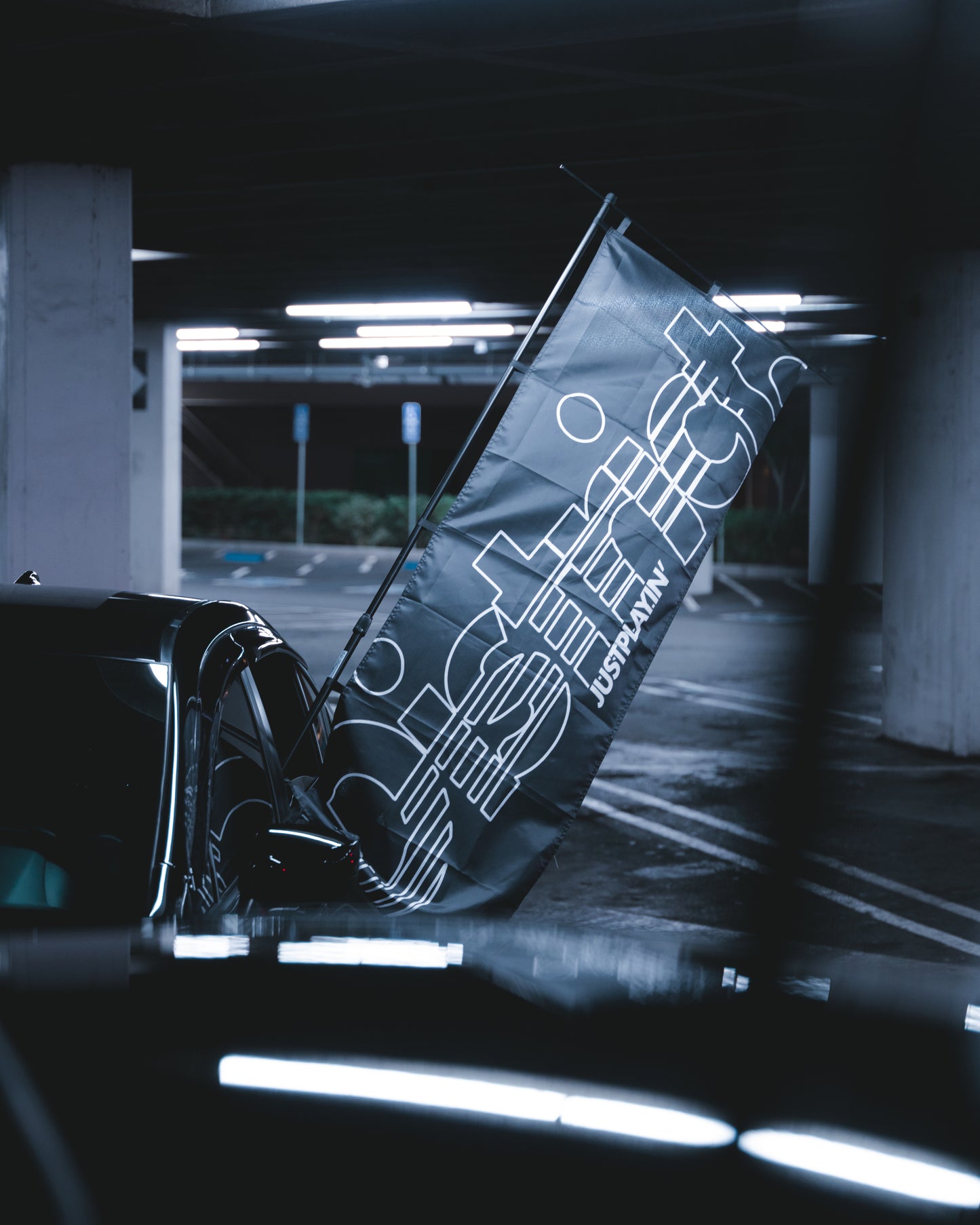 District. Strike Outline Nobori Flag